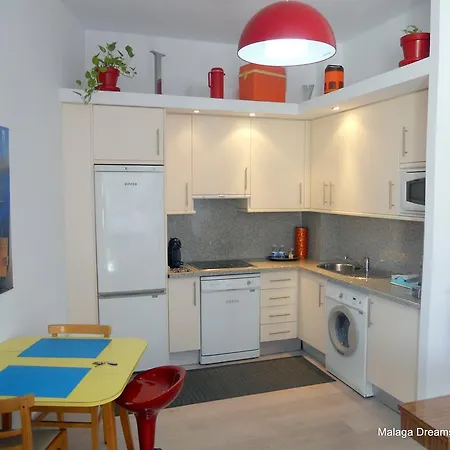 Dreams City Center Apartment *