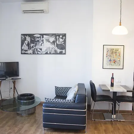 Apartment Dreams City Center *